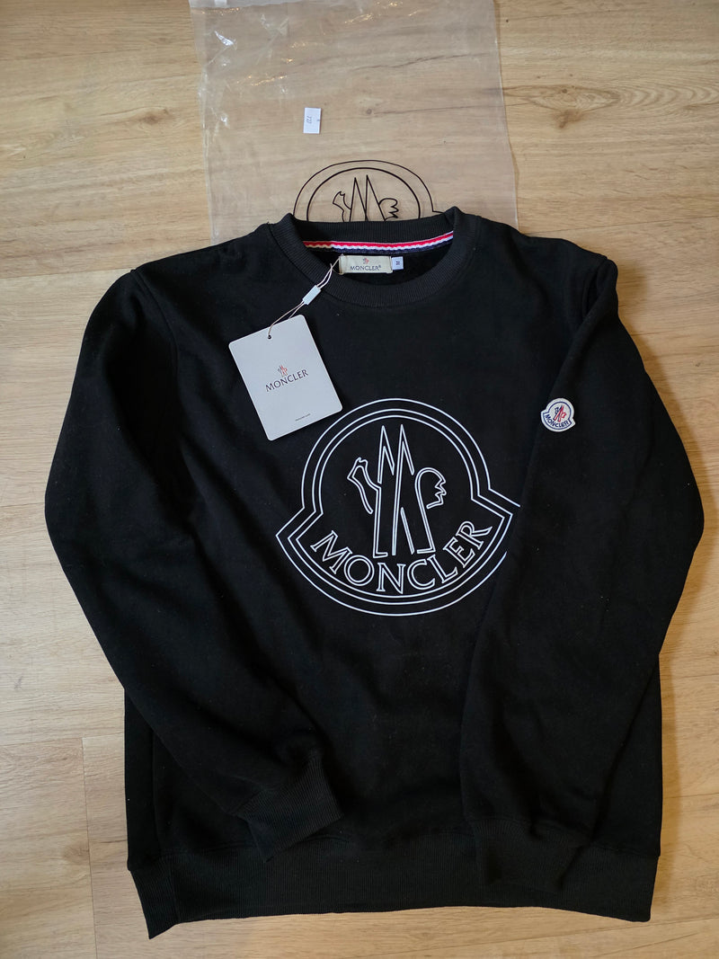 Monster Pullover