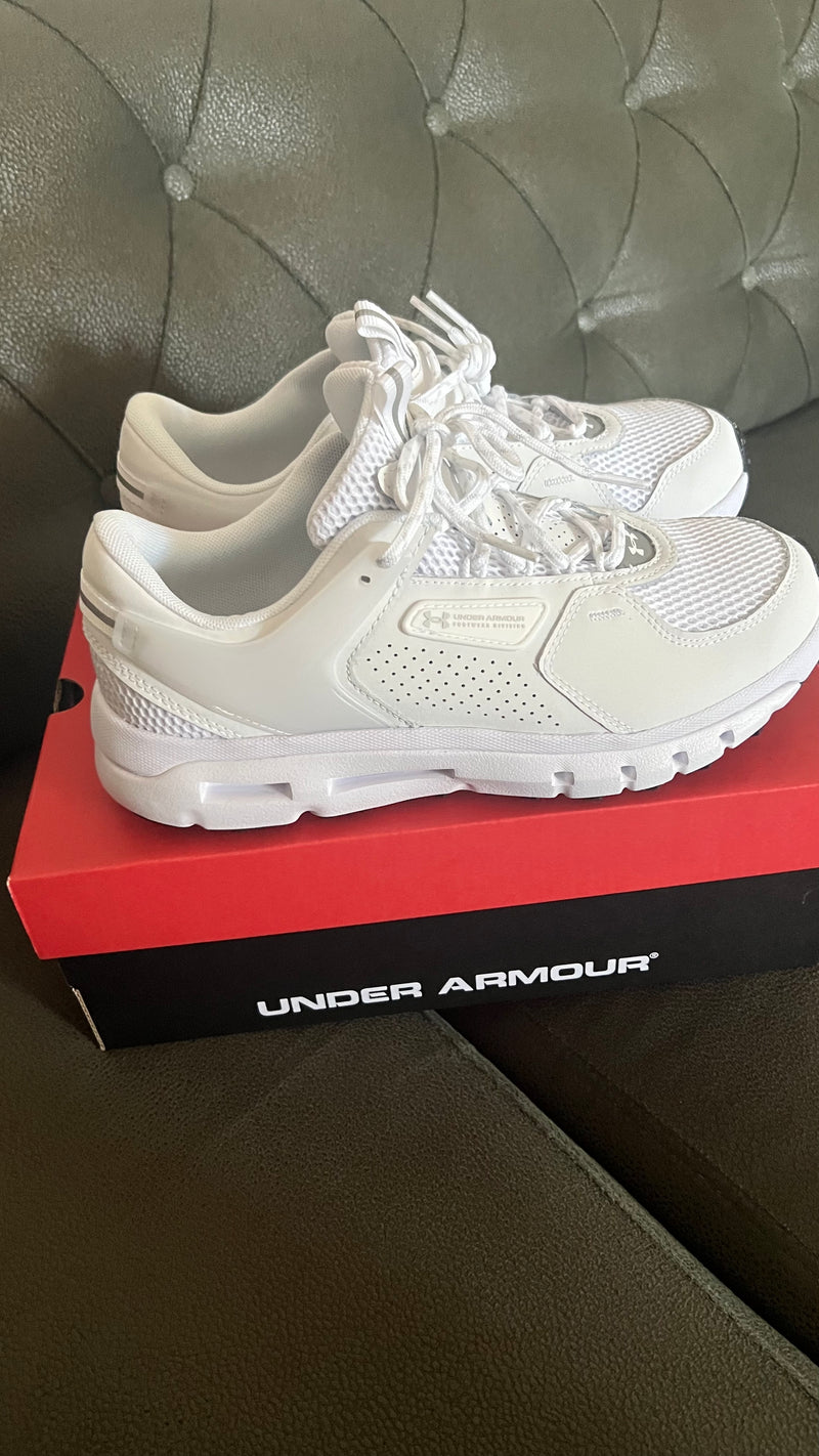 Under Armour Gr.41 Neu OG