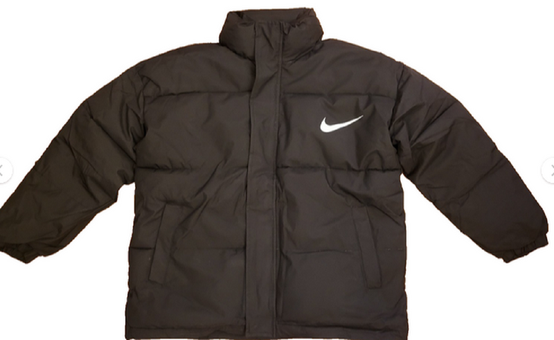 NEU Nike Herren Winterjacke in Größe M