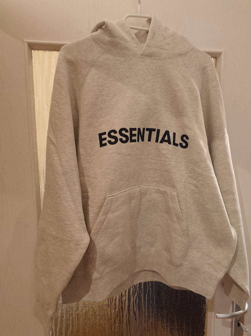 2x Hoodies in Essentials Stil