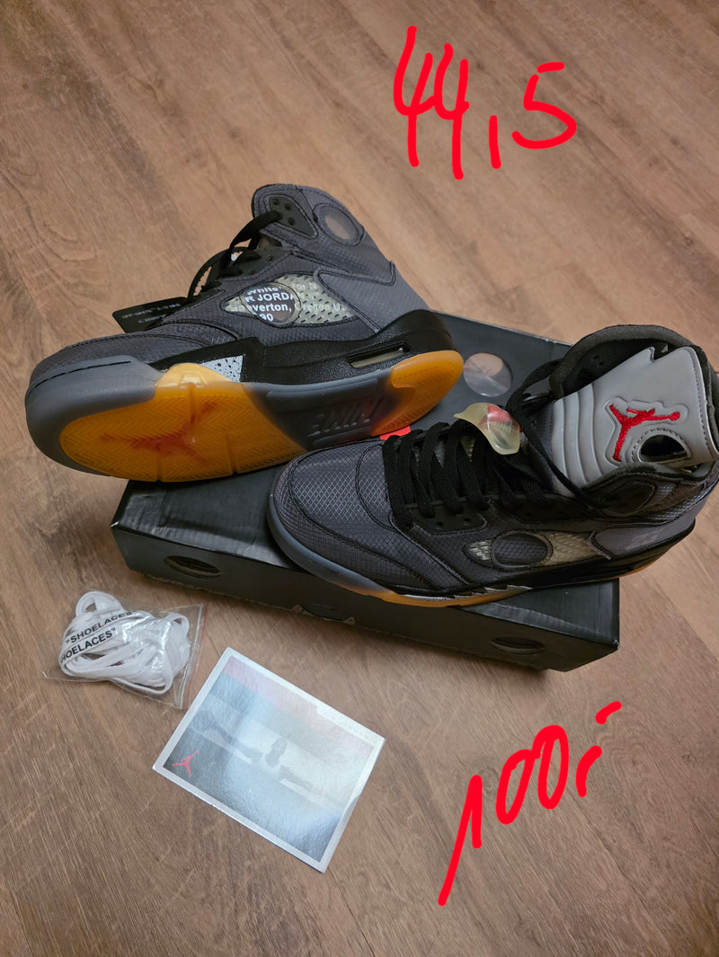 Nike sneaker