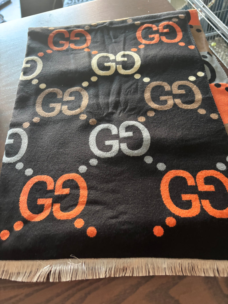 Schal von gucci