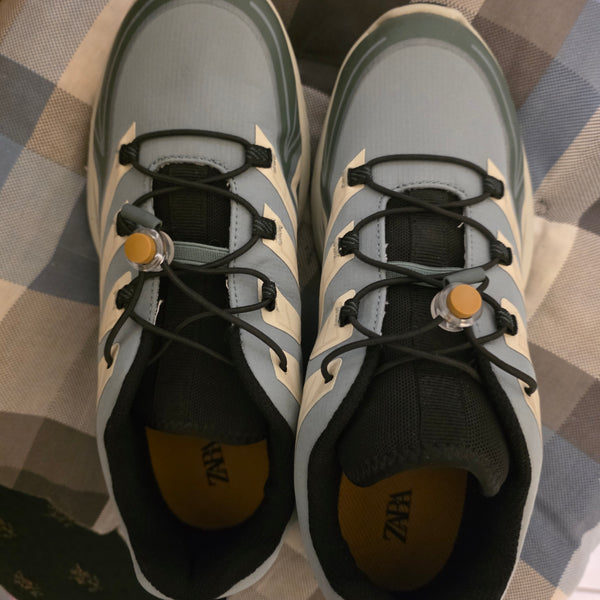 Zara Turnschuhe