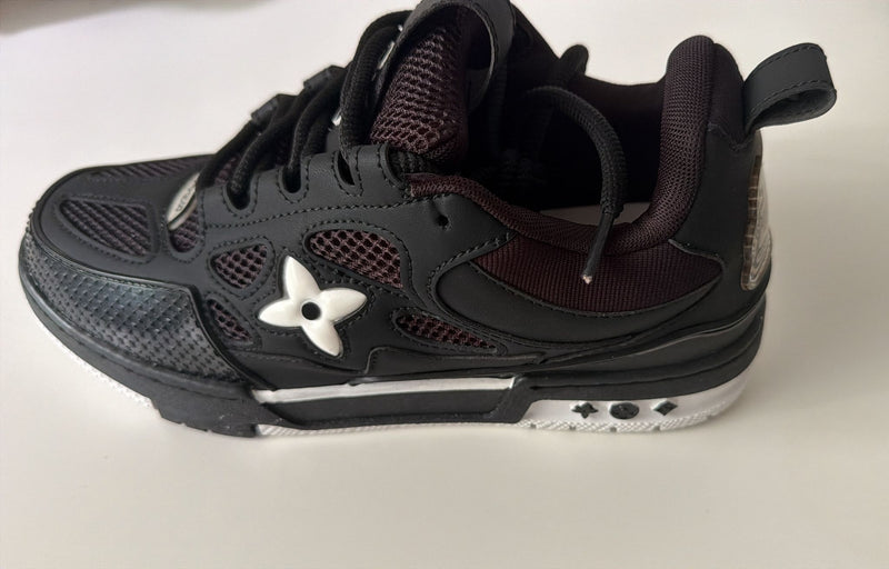 LV Schuhe Gr 43