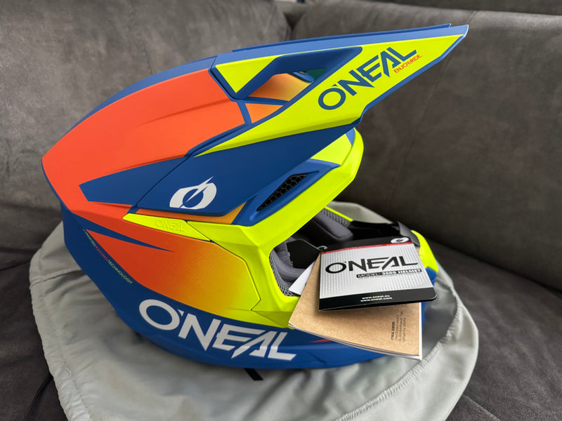 O'Neal MX Set NEU: 3SRS Helm (S)