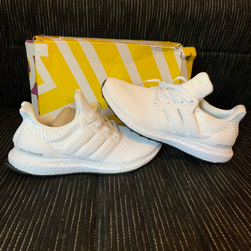 Adidas Ultraboost 1.0 Triple White – Gr. 43 1/3 (US 9,5) 60€ inkl. Versand