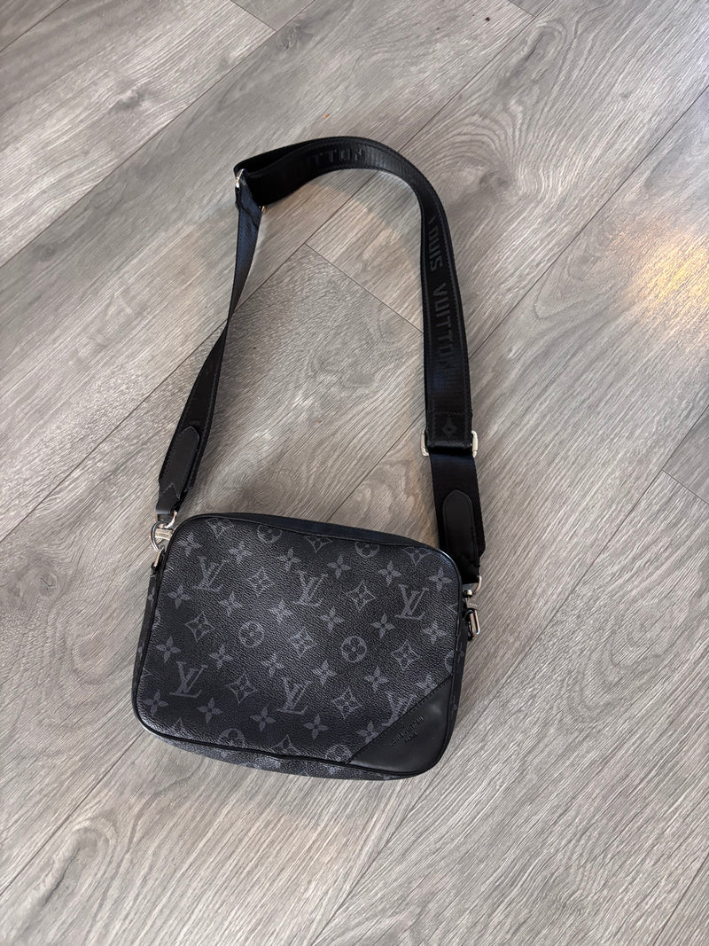 Louis Vuitton, Umhängetasche