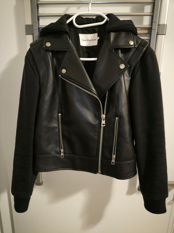 Kevin Klein Jeans Kunstlederjacke in der Größe XS, schwarz