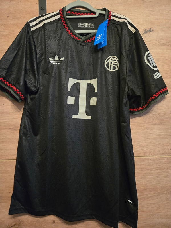 Bayern Trikot