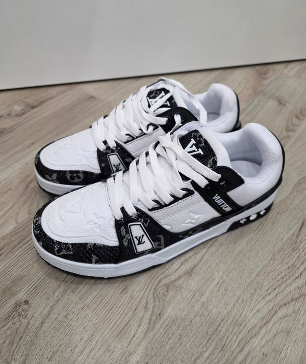 Louis Vuitton Sneaker Gr. 42